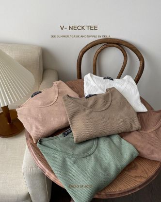 Picture of V Neck Tee